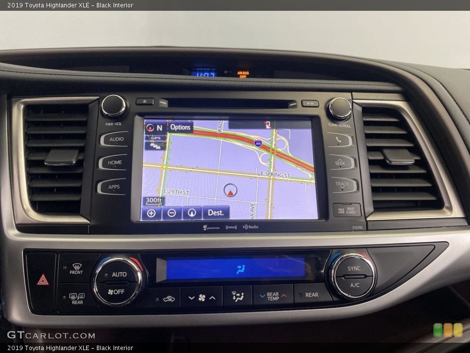 Black Interior Navigation for the 2019 Toyota Highlander XLE #146158353