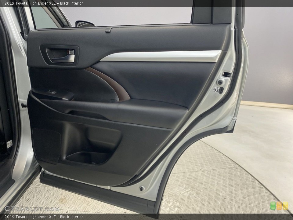 Black Interior Door Panel for the 2019 Toyota Highlander XLE #146158578
