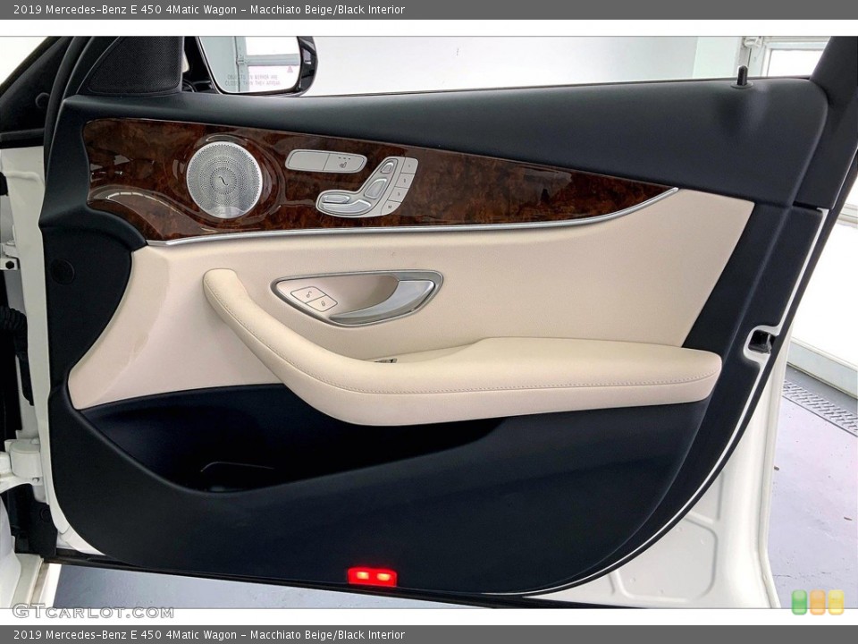 Macchiato Beige/Black Interior Door Panel for the 2019 Mercedes-Benz E 450 4Matic Wagon #146161215