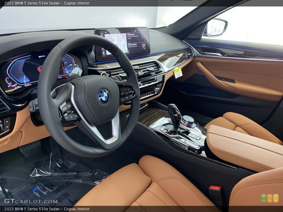 Cognac Interior Photo for the 2023 BMW 5 Series 530e Sedan #146161680