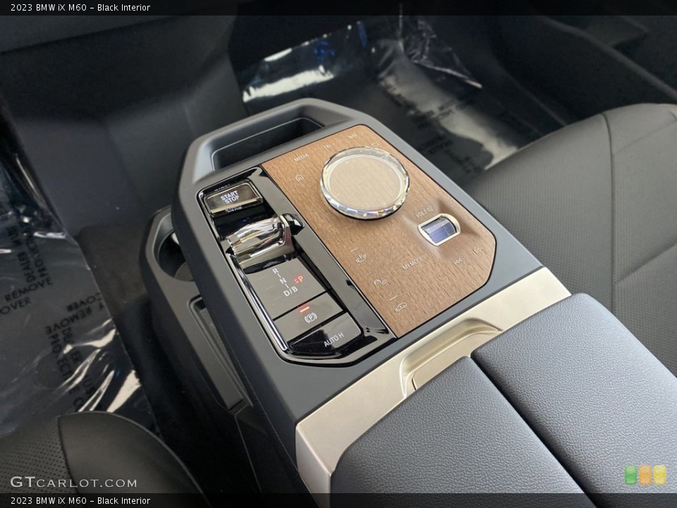Black Interior Controls for the 2023 BMW iX M60 #146162595