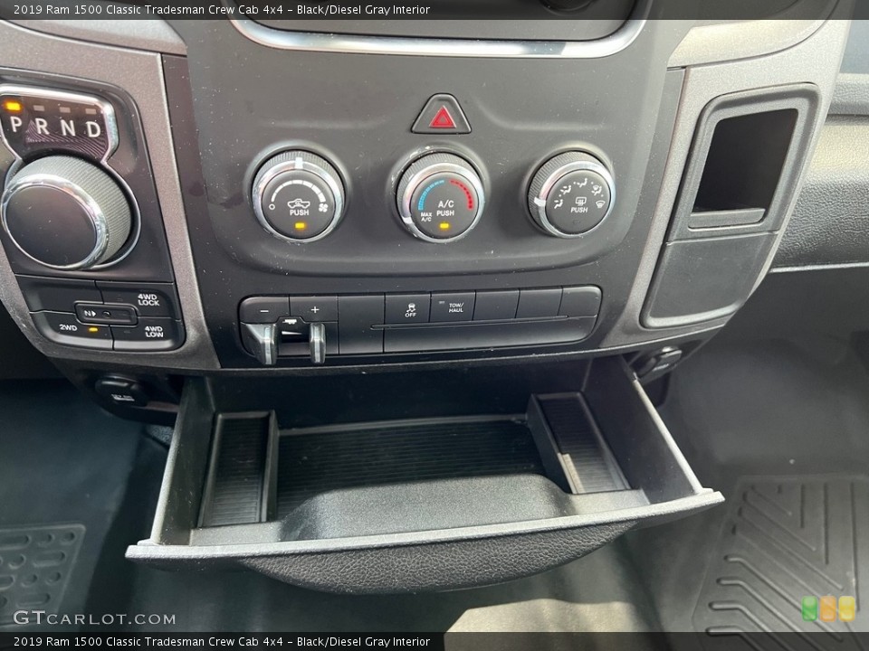 Black/Diesel Gray Interior Controls for the 2019 Ram 1500 Classic Tradesman Crew Cab 4x4 #146171343