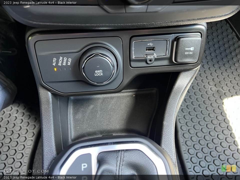 Black Interior Controls for the 2023 Jeep Renegade Latitude 4x4 #146172165