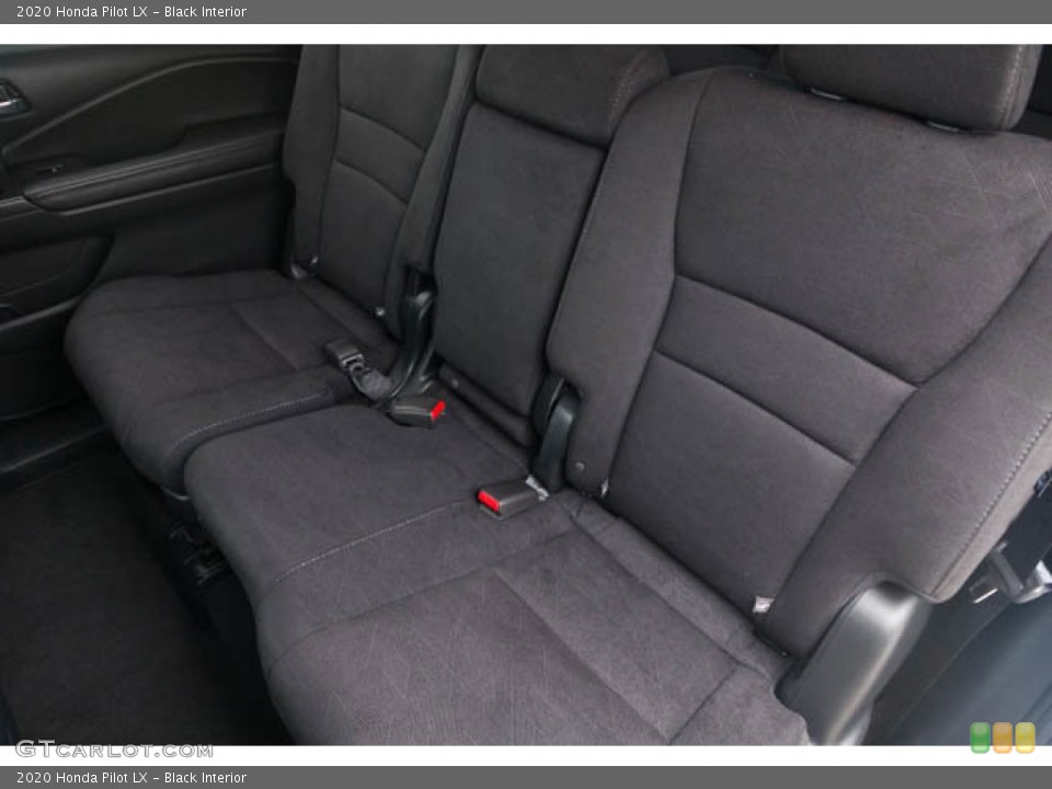 Black Interior Rear Seat for the 2020 Honda Pilot LX #146175507