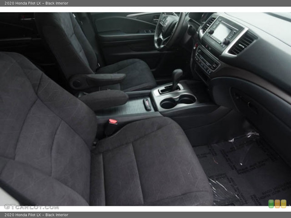Black Interior Front Seat for the 2020 Honda Pilot LX #146175582
