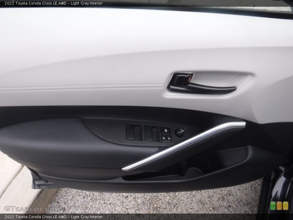 Light Gray Interior Front Seat for the 2022 Toyota Corolla Cross LE AWD #146175981