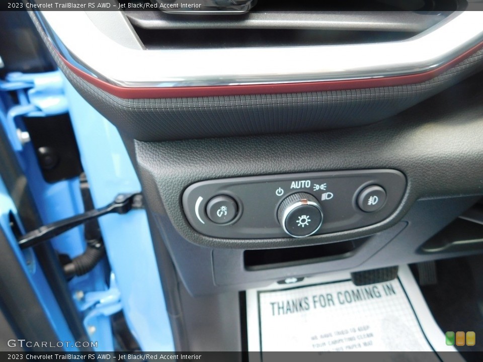 Jet Black/Red Accent Interior Controls for the 2023 Chevrolet TrailBlazer RS AWD #146180610