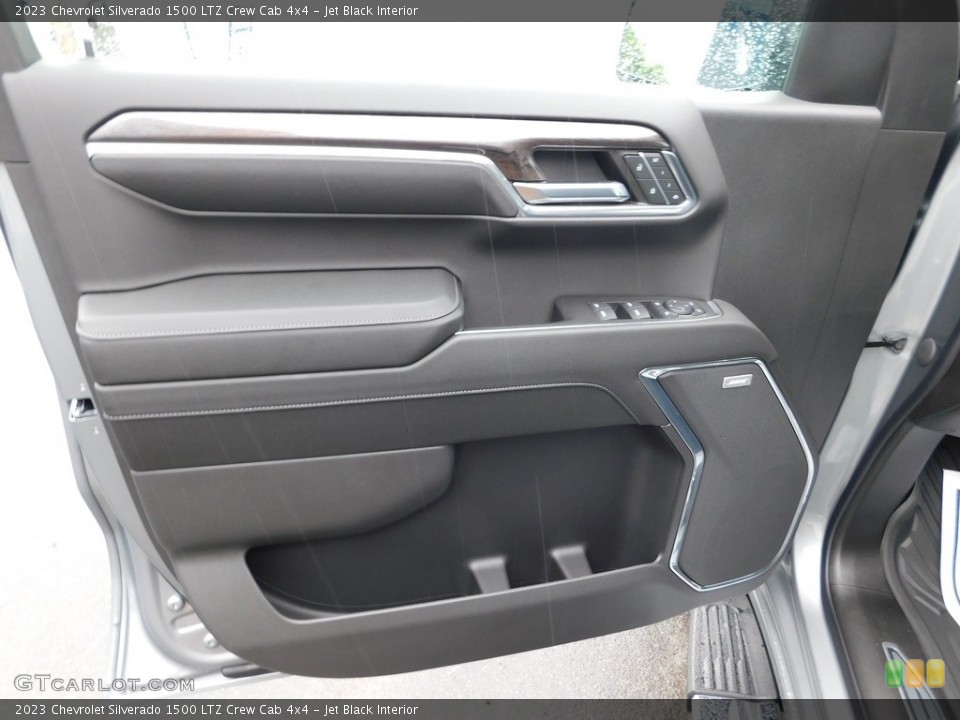 Jet Black Interior Door Panel for the 2023 Chevrolet Silverado 1500 LTZ Crew Cab 4x4 #146181618
