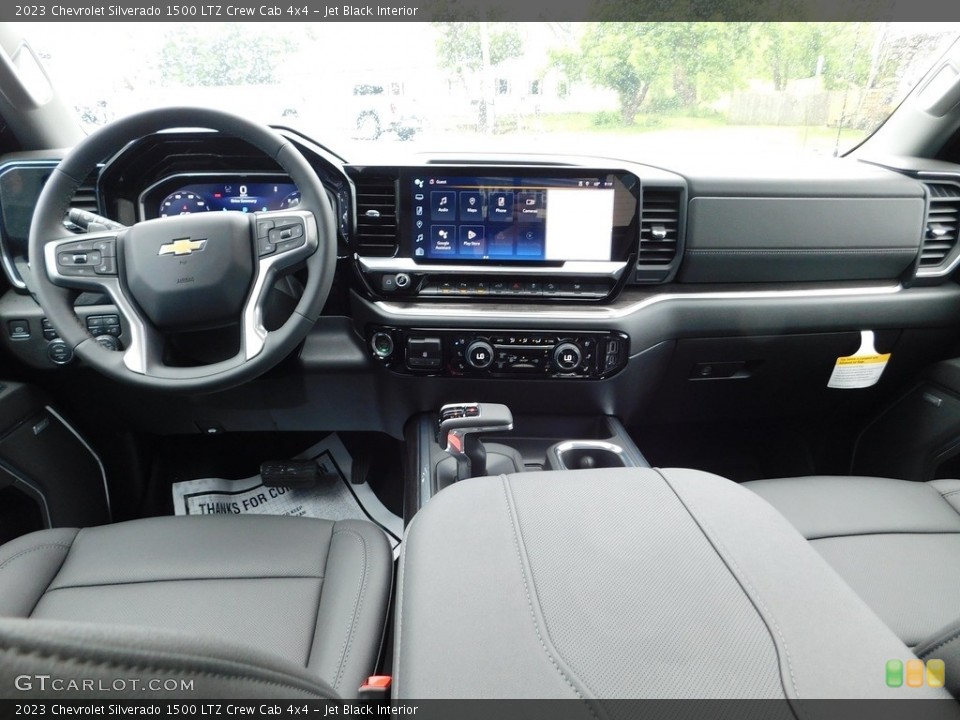 Jet Black Interior Dashboard for the 2023 Chevrolet Silverado 1500 LTZ Crew Cab 4x4 #146182116
