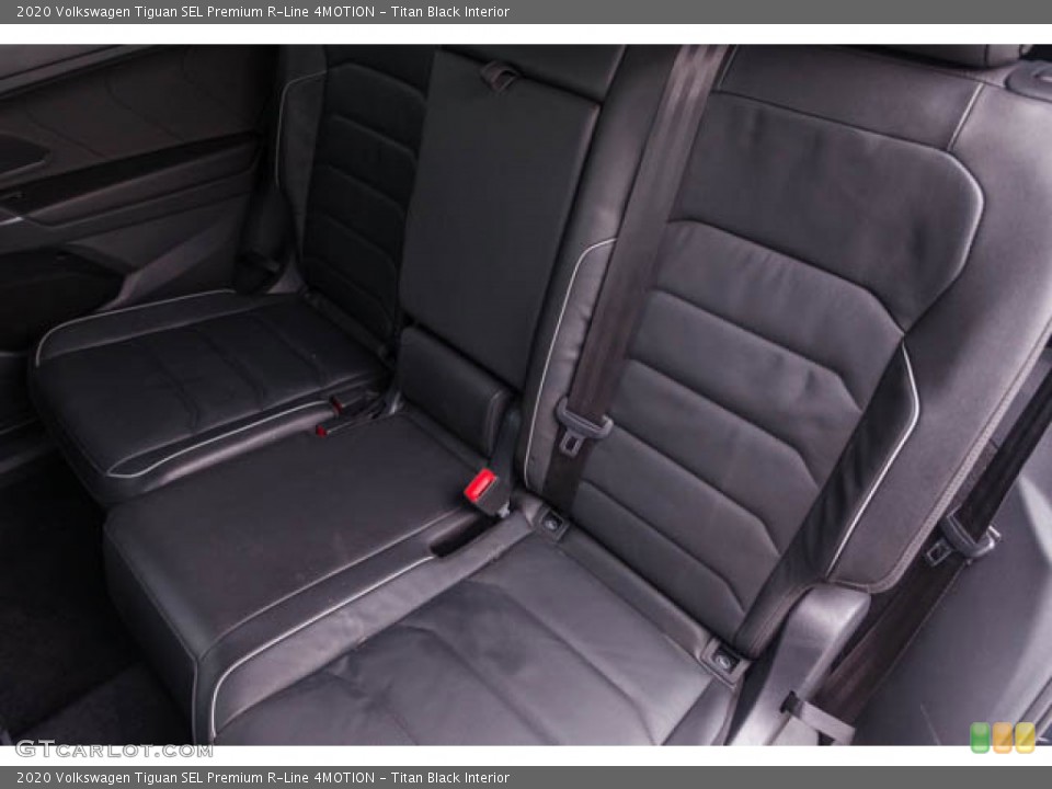 Titan Black Interior Rear Seat for the 2020 Volkswagen Tiguan SEL Premium R-Line 4MOTION #146185831