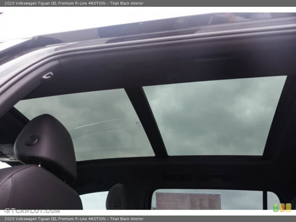Titan Black Interior Sunroof for the 2020 Volkswagen Tiguan SEL Premium R-Line 4MOTION #146186040