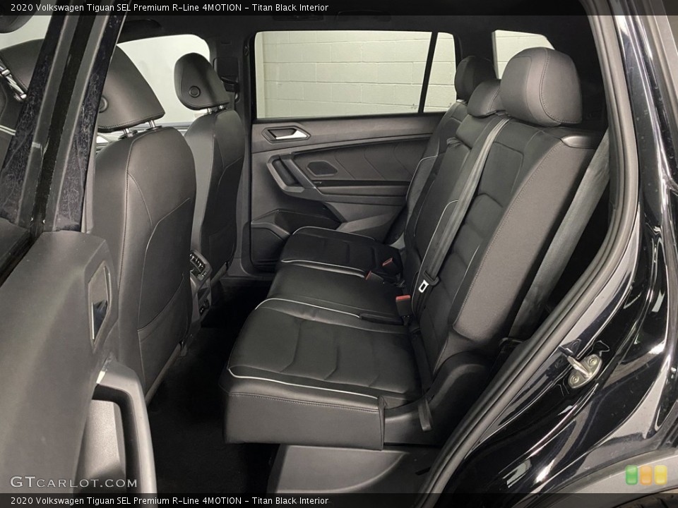 Titan Black Interior Rear Seat for the 2020 Volkswagen Tiguan SEL Premium R-Line 4MOTION #146187114