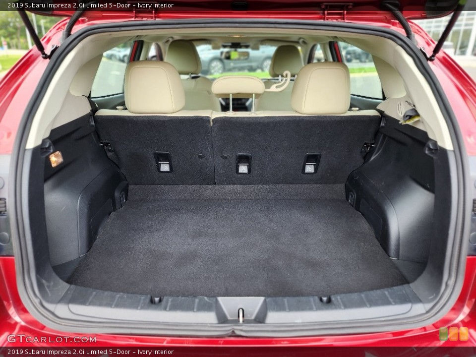 Ivory Interior Trunk for the 2019 Subaru Impreza 2.0i Limited 5-Door #146187519