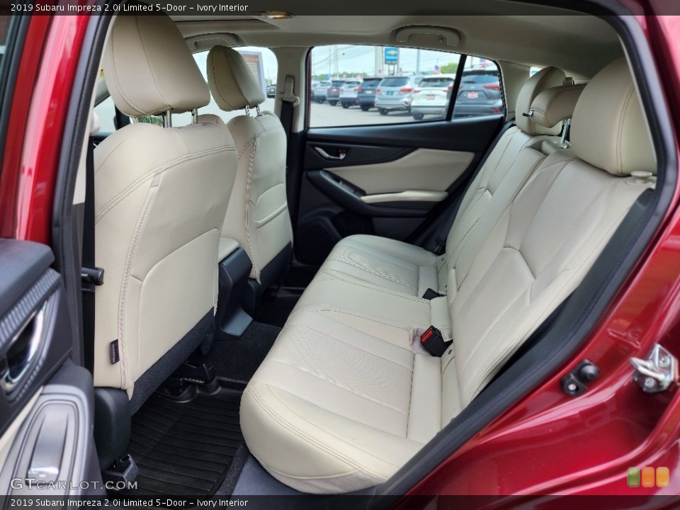 Ivory Interior Rear Seat for the 2019 Subaru Impreza 2.0i Limited 5-Door #146187588