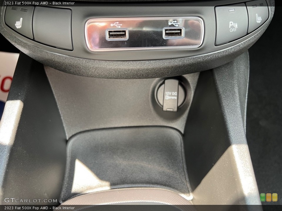 Black Interior Controls for the 2023 Fiat 500X Pop AWD #146188634