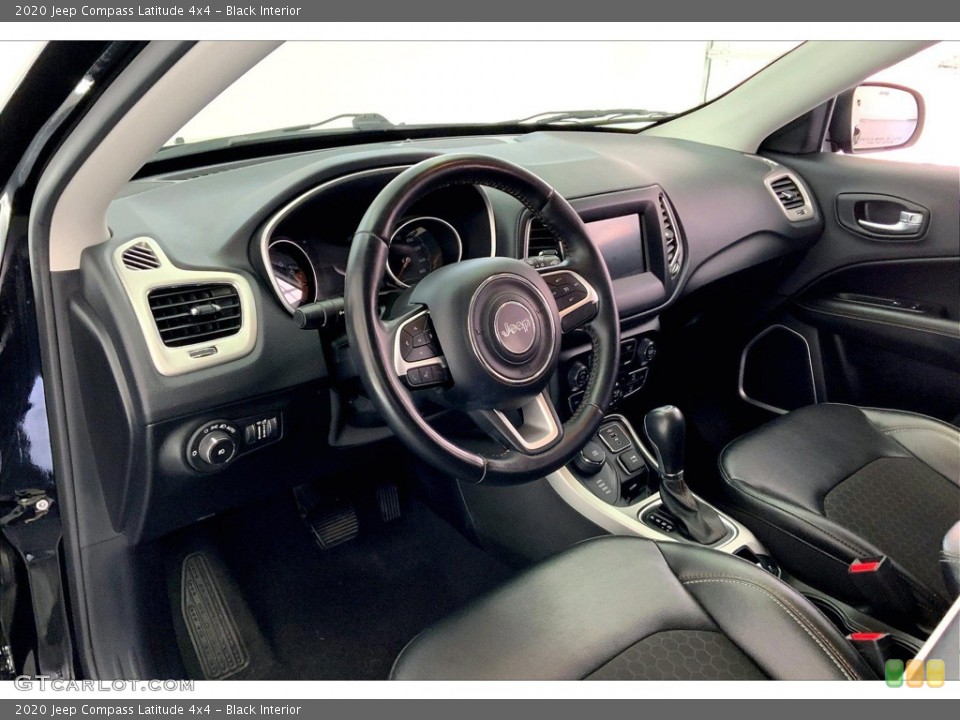 Black Interior Dashboard for the 2020 Jeep Compass Latitude 4x4 #146191323