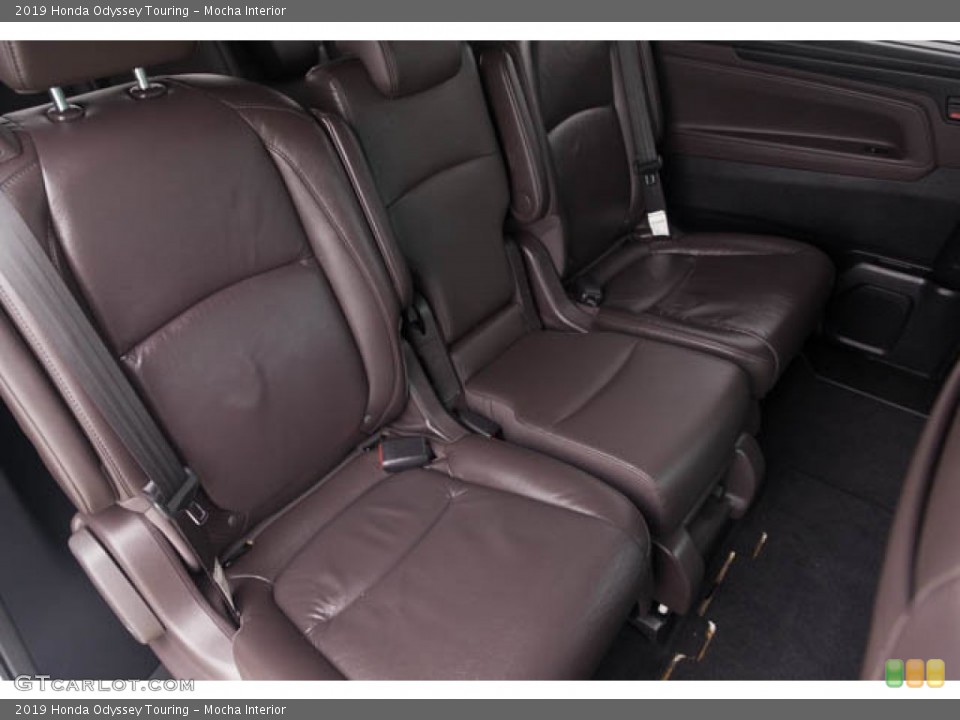 Mocha Interior Rear Seat for the 2019 Honda Odyssey Touring #146194317