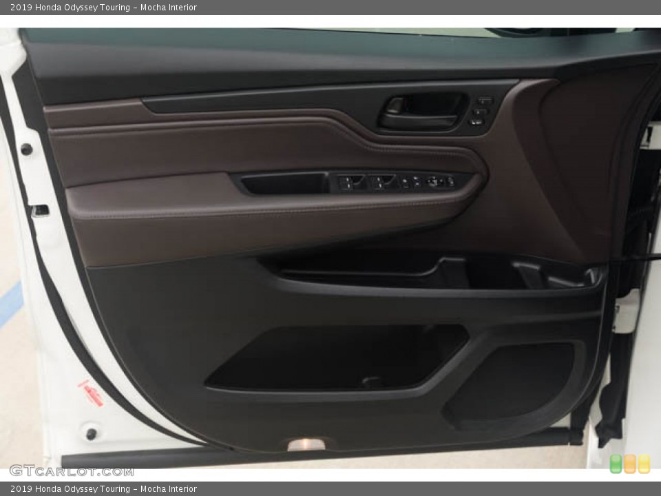 Mocha Interior Door Panel for the 2019 Honda Odyssey Touring #146194449