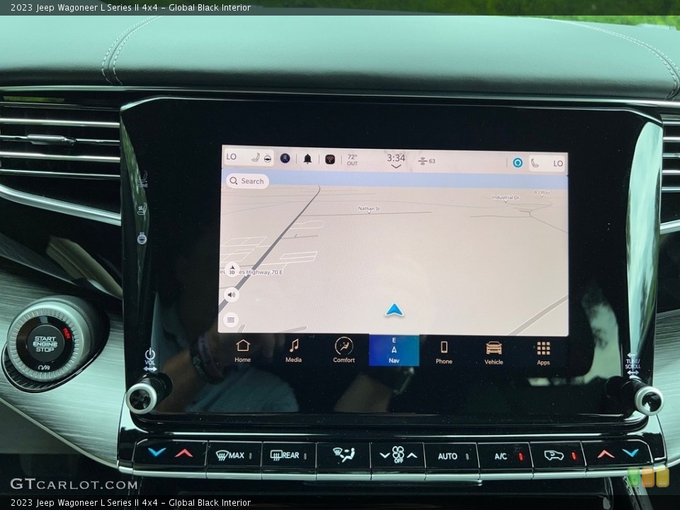 Global Black Interior Navigation for the 2023 Jeep Wagoneer L Series II 4x4 #146199003
