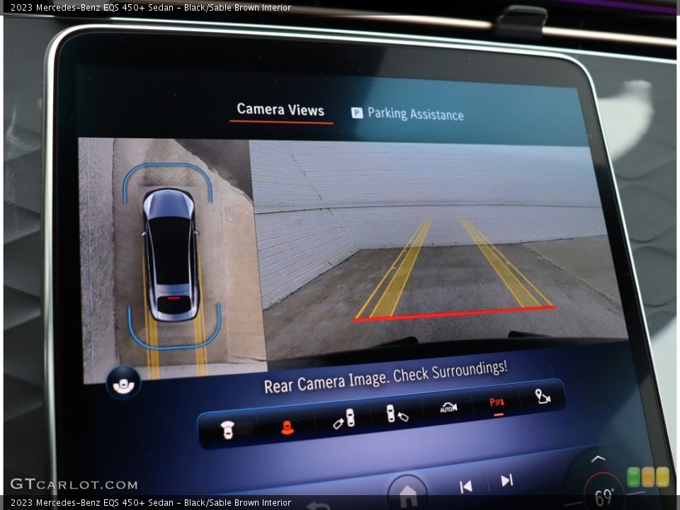 Black/Sable Brown Interior Controls for the 2023 Mercedes-Benz EQS 450+ Sedan #146201517