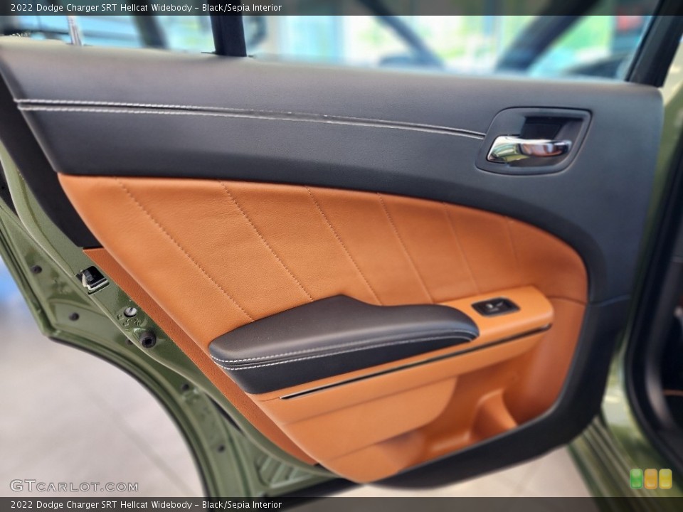 Black/Sepia Interior Door Panel for the 2022 Dodge Charger SRT Hellcat Widebody #146202582