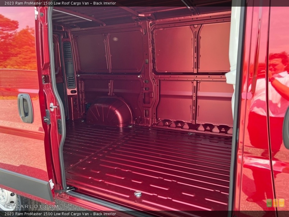 Black Interior Rear Seat for the 2023 Ram ProMaster 1500 Low Roof Cargo Van #146203185