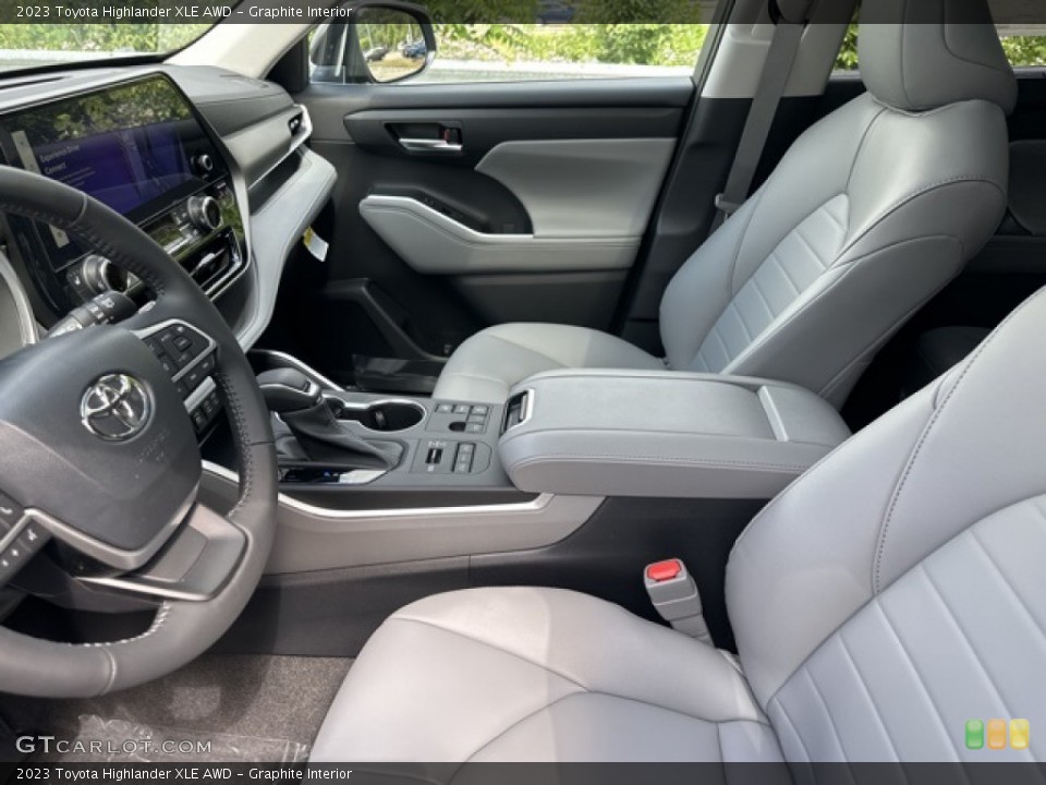 Graphite Interior Front Seat for the 2023 Toyota Highlander XLE AWD #146206824