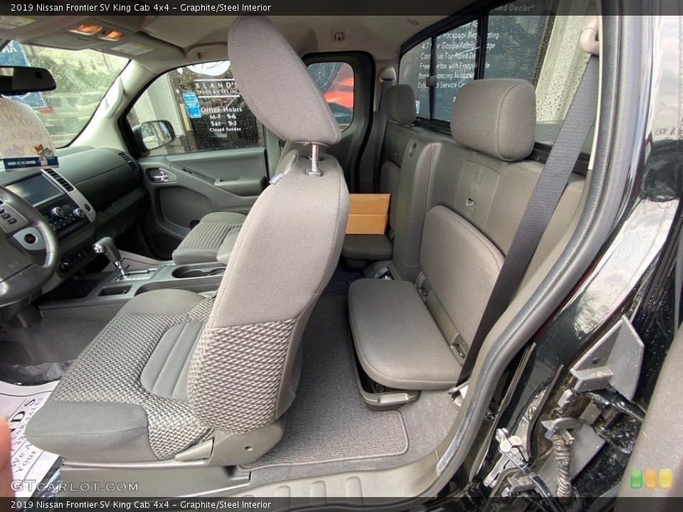 Graphite/Steel 2019 Nissan Frontier Interiors