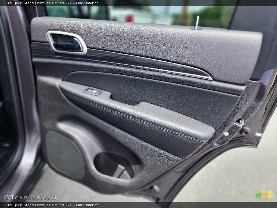 Black Interior Door Panel for the 2020 Jeep Grand Cherokee Limited 4x4 #146207433