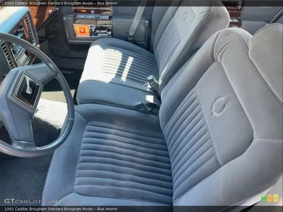Blue Interior Photo for the 1991 Cadillac Brougham  #146211420