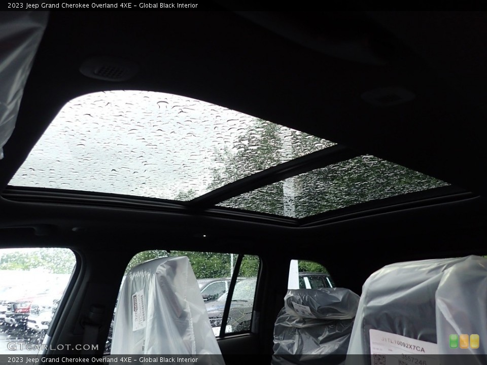 Global Black Interior Sunroof for the 2023 Jeep Grand Cherokee Overland 4XE #146213259
