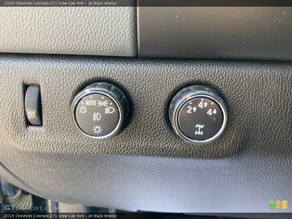 Jet Black Interior Controls for the 2016 Chevrolet Colorado Z71 Crew Cab 4x4 #146224776