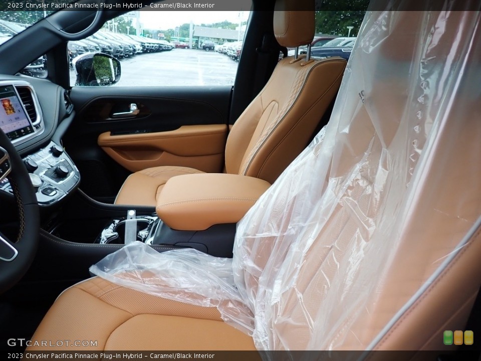 Caramel/Black Interior Front Seat for the 2023 Chrysler Pacifica Pinnacle Plug-In Hybrid #146225388