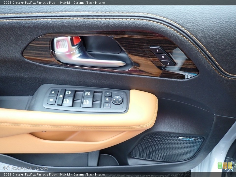 Caramel/Black Interior Door Panel for the 2023 Chrysler Pacifica Pinnacle Plug-In Hybrid #146225463