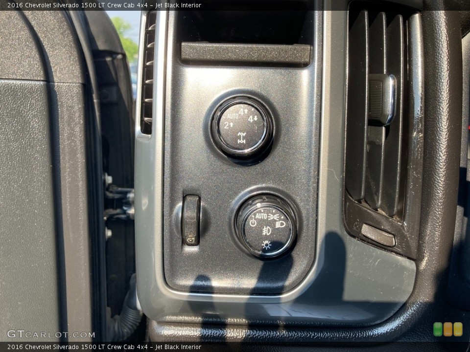 Jet Black Interior Controls for the 2016 Chevrolet Silverado 1500 LT Crew Cab 4x4 #146225664