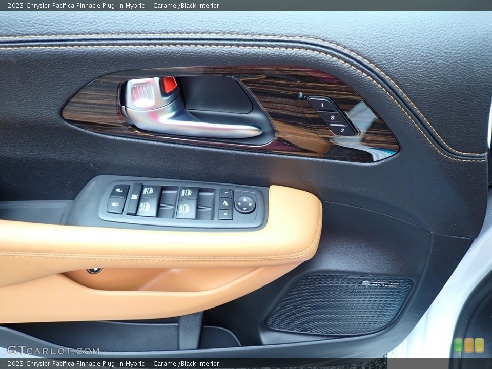 Caramel/Black Interior Door Panel for the 2023 Chrysler Pacifica Pinnacle Plug-In Hybrid #146225898