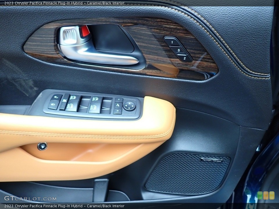 Caramel/Black Interior Door Panel for the 2023 Chrysler Pacifica Pinnacle Plug-In Hybrid #146227731