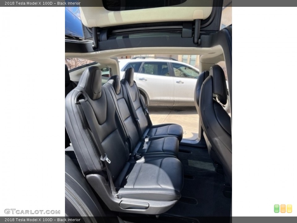Black Interior Rear Seat for the 2018 Tesla Model X 100D #146229024