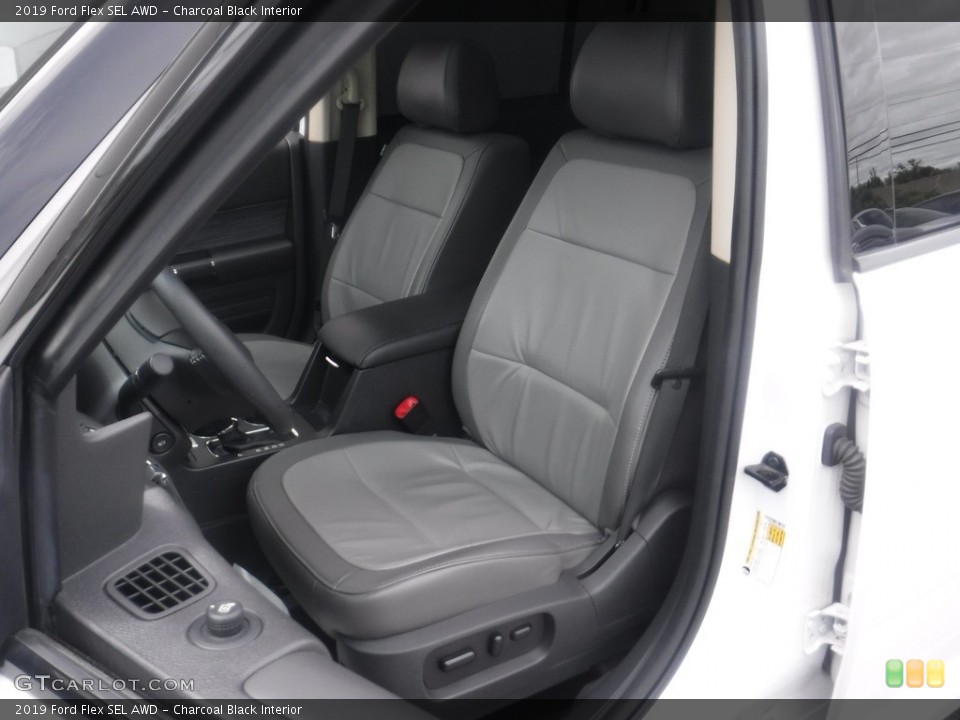 Charcoal Black 2019 Ford Flex Interiors