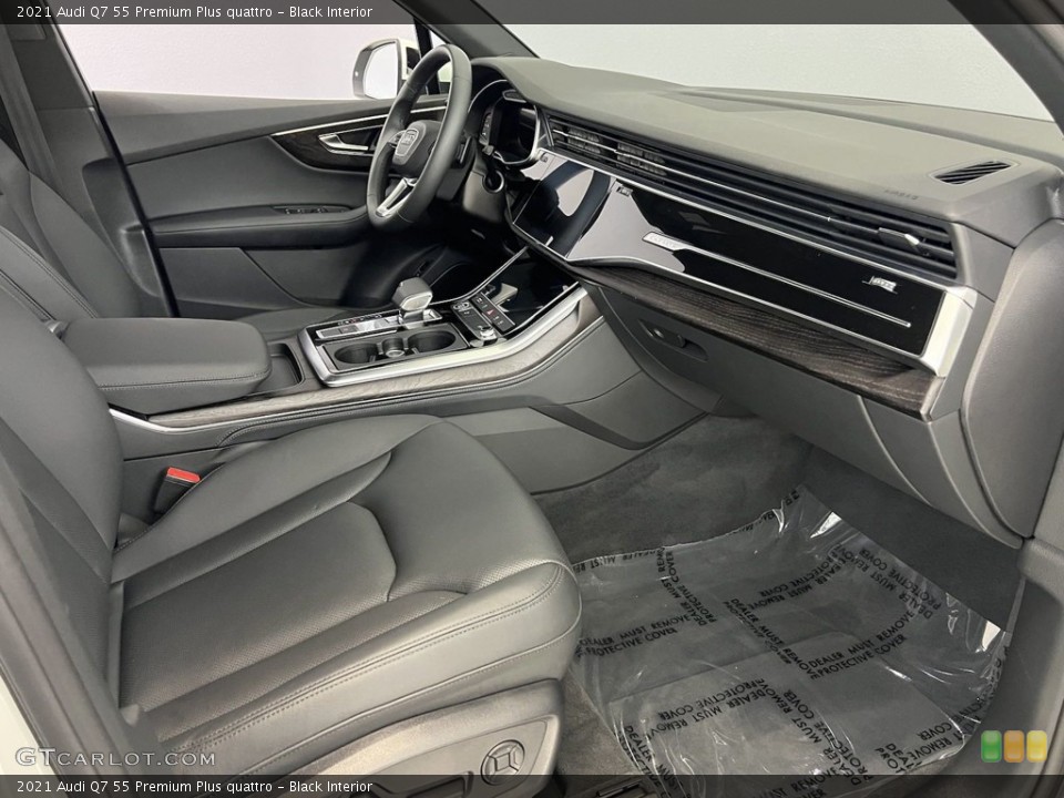 Black Interior Front Seat for the 2021 Audi Q7 55 Premium Plus quattro #146230917