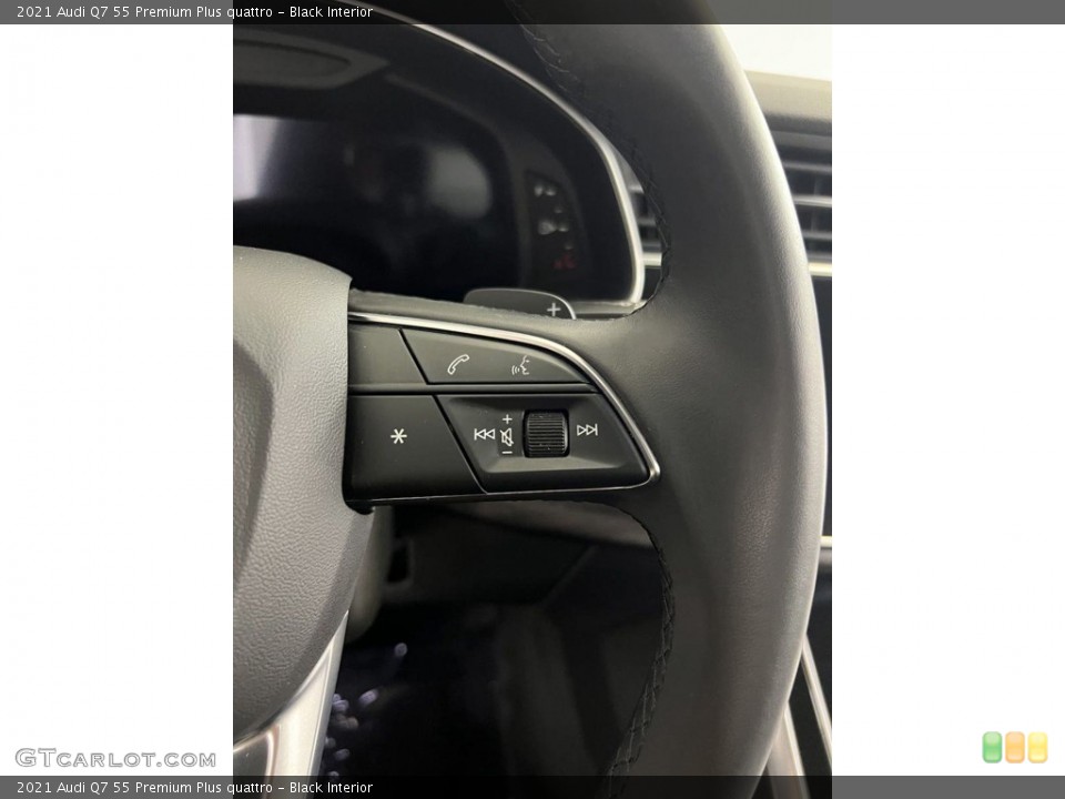 Black Interior Steering Wheel for the 2021 Audi Q7 55 Premium Plus quattro #146231214