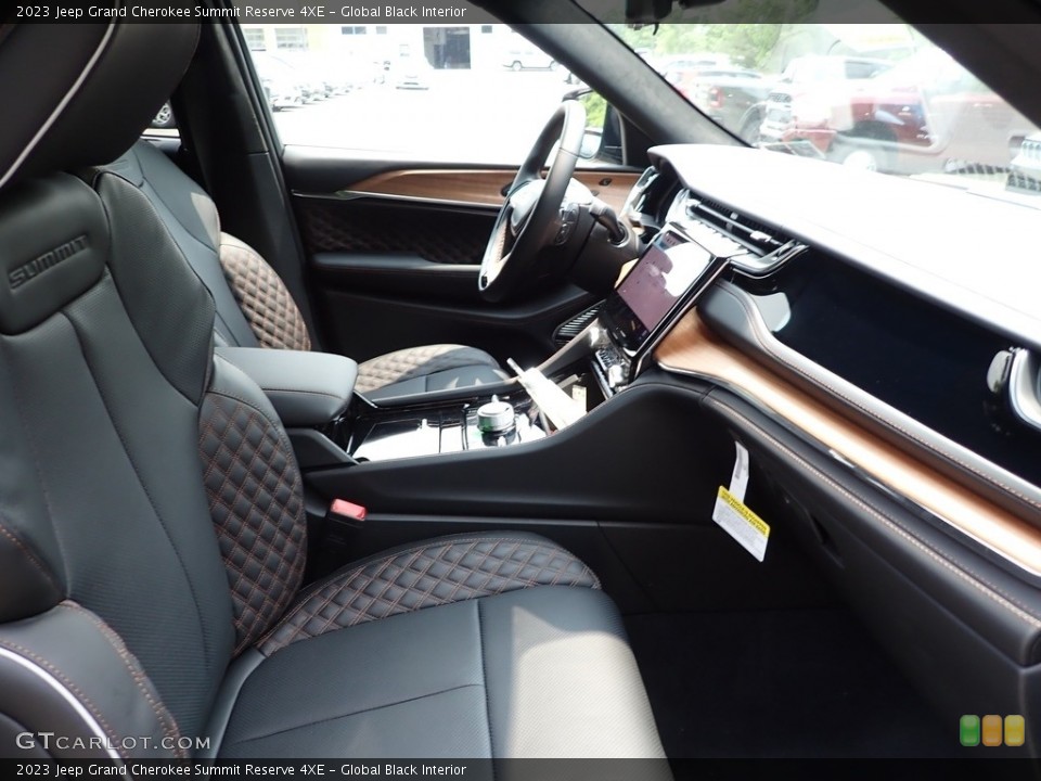 Global Black Interior Front Seat for the 2023 Jeep Grand Cherokee Summit Reserve 4XE #146232816