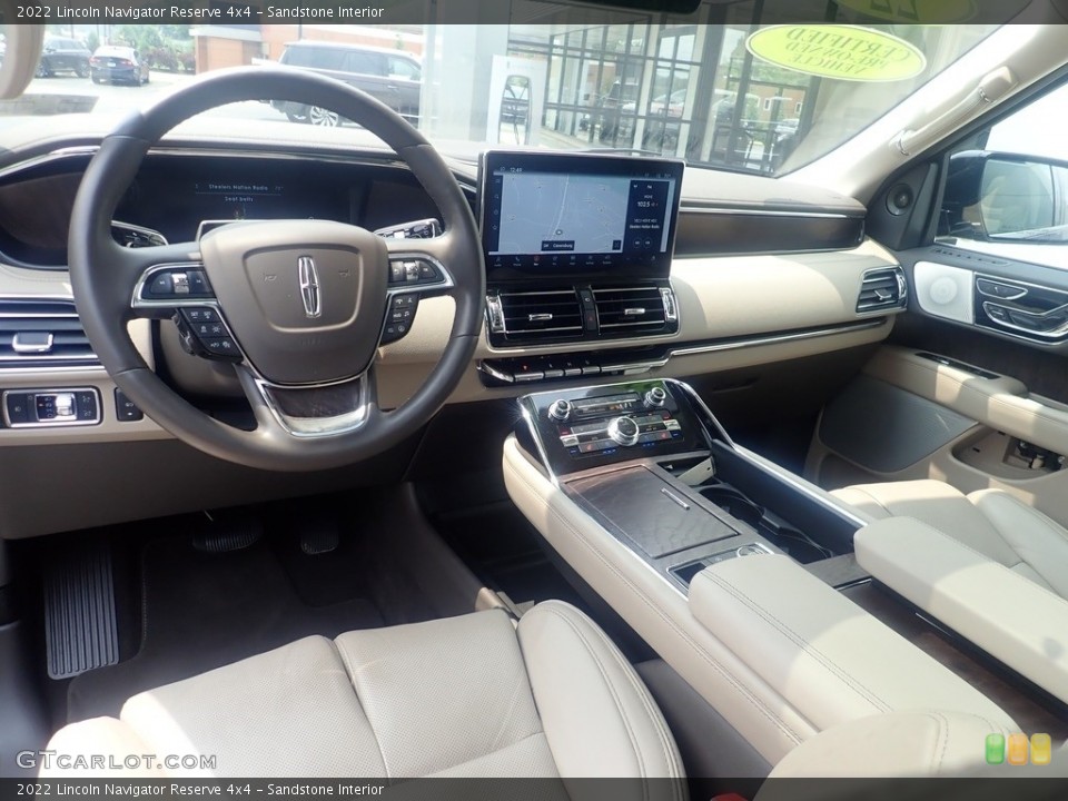 Sandstone Interior Photo for the 2022 Lincoln Navigator Reserve 4x4 #146247039