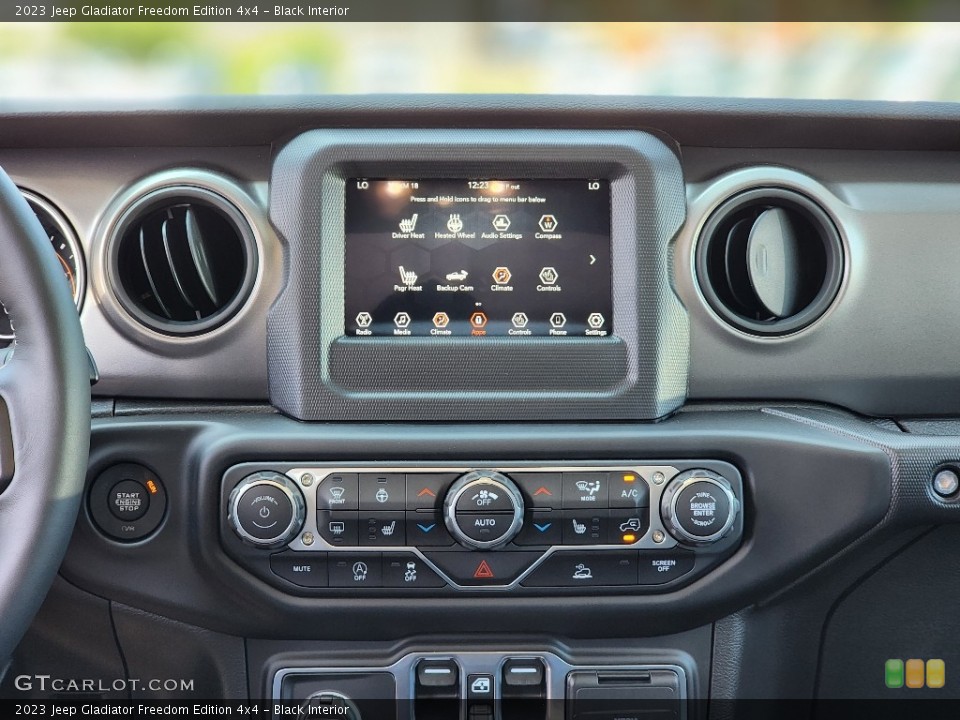 Black Interior Controls for the 2023 Jeep Gladiator Freedom Edition 4x4 #146257068