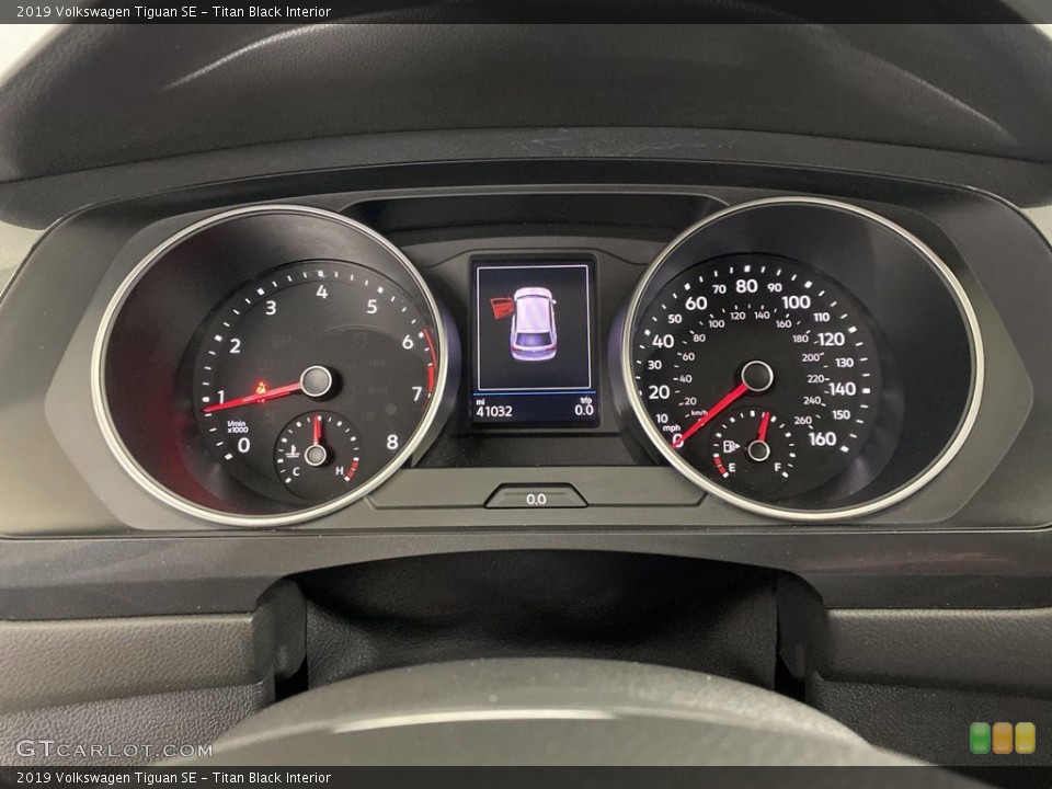 Titan Black Interior Gauges for the 2019 Volkswagen Tiguan SE #146265359