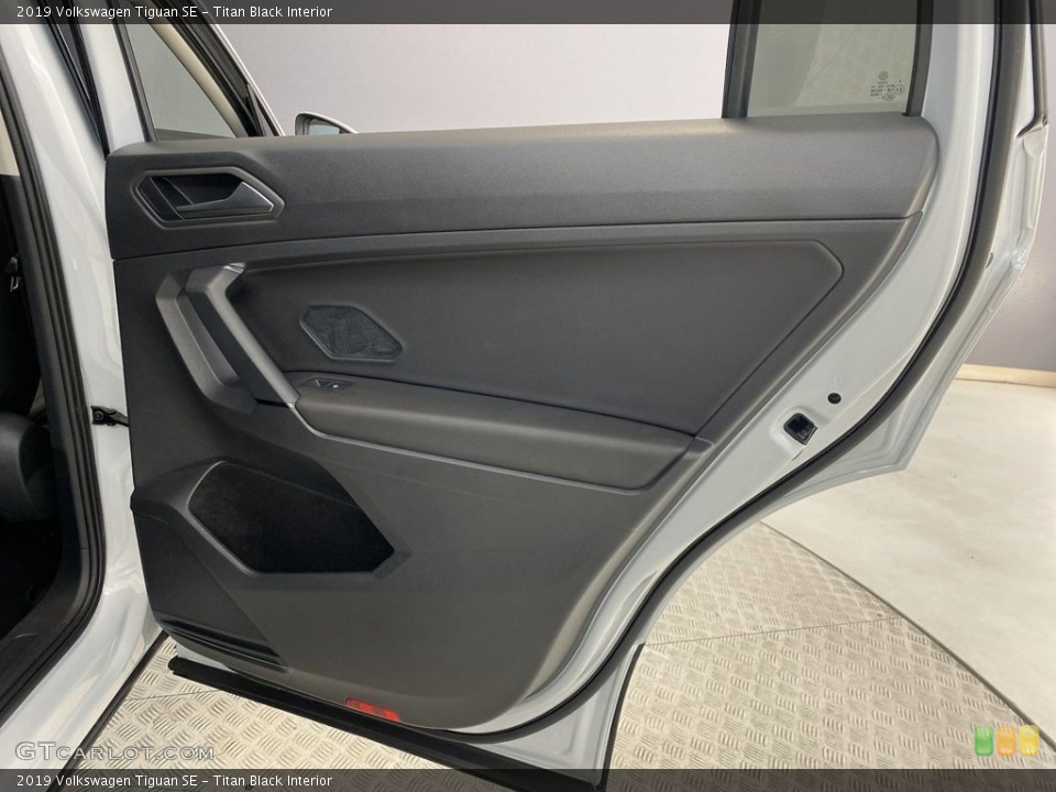 Titan Black Interior Door Panel for the 2019 Volkswagen Tiguan SE #146265686