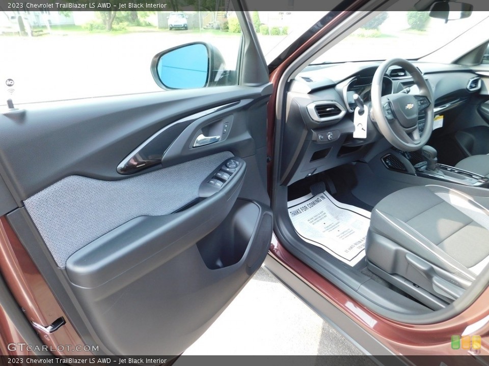 Jet Black Interior Front Seat for the 2023 Chevrolet TrailBlazer LS AWD #146269086