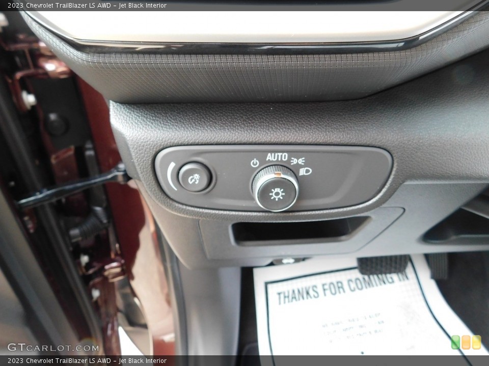 Jet Black Interior Controls for the 2023 Chevrolet TrailBlazer LS AWD #146269299