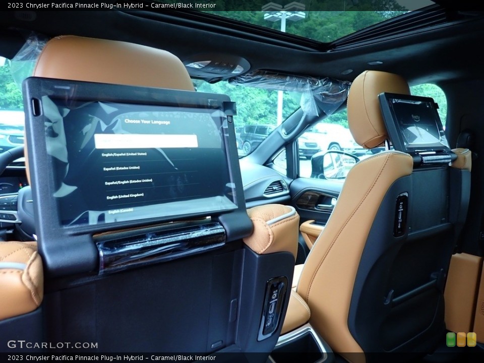 Caramel/Black Interior Entertainment System for the 2023 Chrysler Pacifica Pinnacle Plug-In Hybrid #146271047