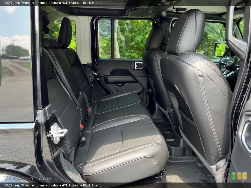 Black Interior Rear Seat for the 2023 Jeep Wrangler Unlimited Sahara 4XE Hybrid #146271810